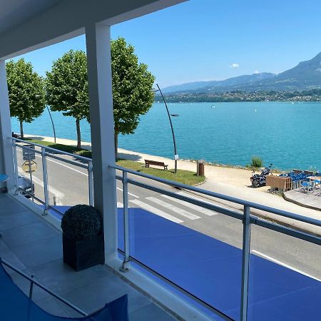 Les Suites Du Port Ле-Бурже-дю-Лак Экстерьер фото