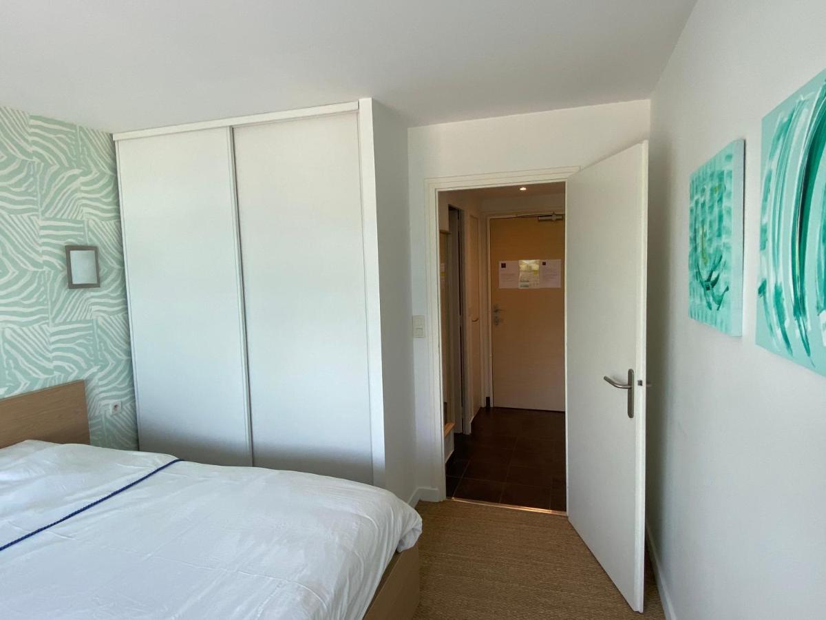 Les Suites Du Port Ле-Бурже-дю-Лак Экстерьер фото